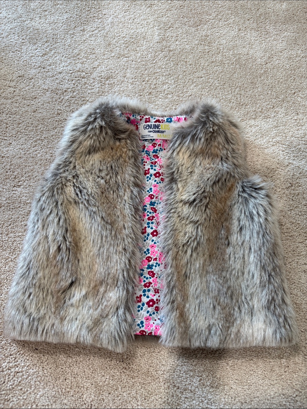 3T OshKosh B'gosh Girls' Plush Faux Fur Vest in Taupe Mix